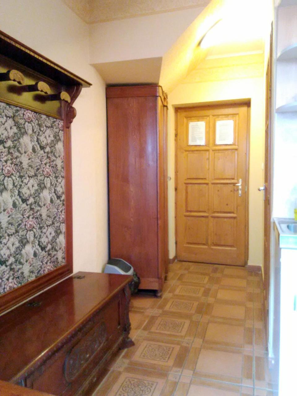 Burg Apartman Gyula Exterior photo
